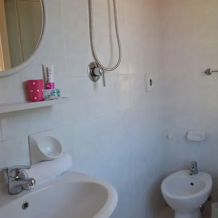 Ibiza 2* Fogliano Marina