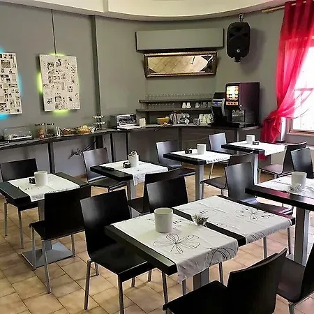 Ibiza Hotel 2*