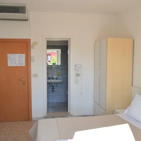 Hotell Ibiza 2*