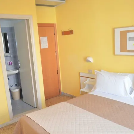 Hotell Ibiza Fogliano Marina